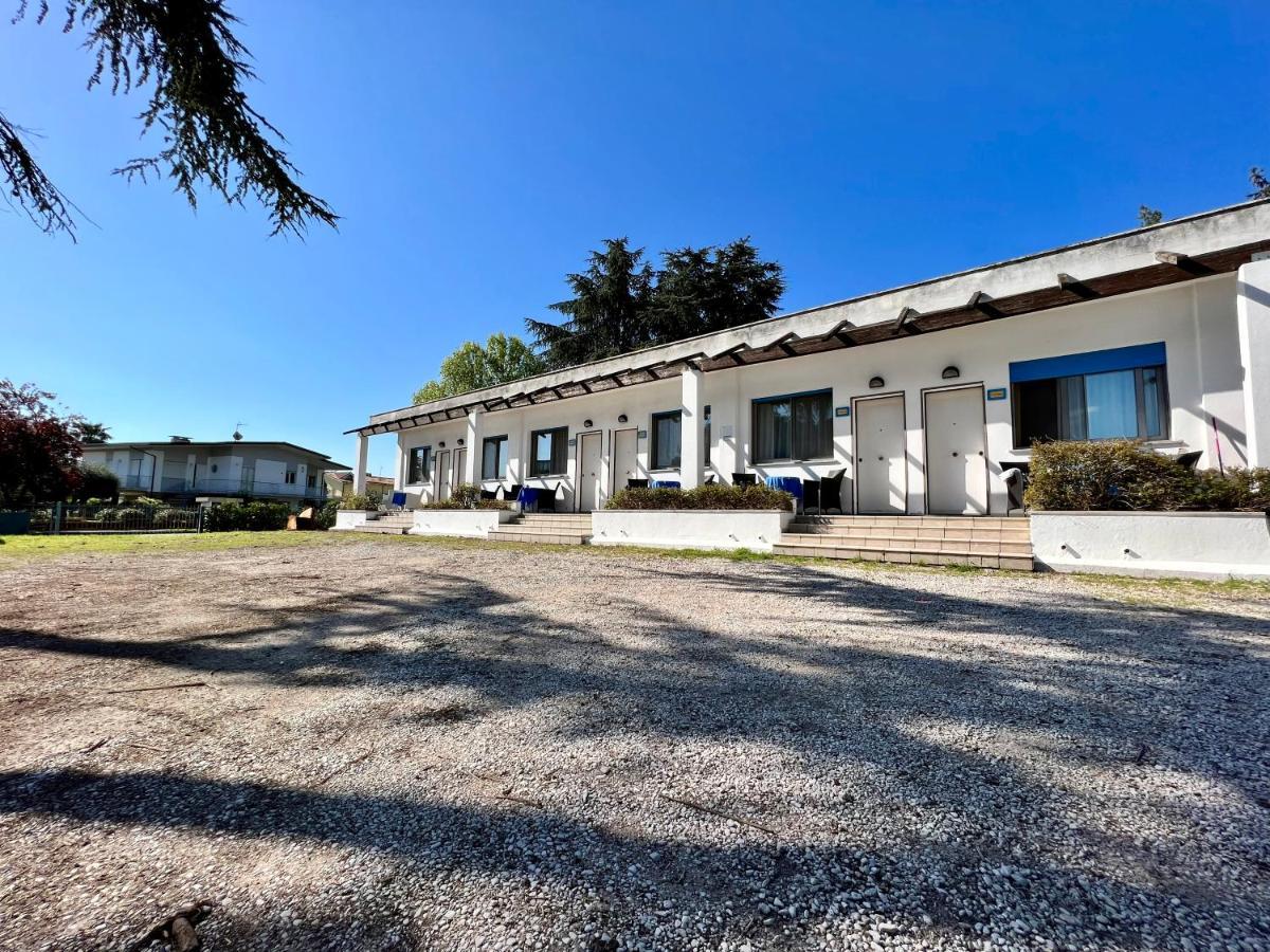 Hotel Ca' Bianca Da Paolino Misano Adriatico Exterior foto
